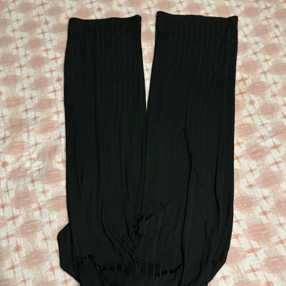 Forever 21 Black Jumpsuit - Picture 5 of 5